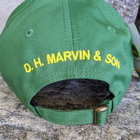 John Deere Adjustable Hat - Picture 4 of 9